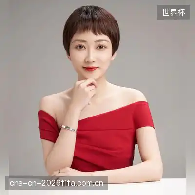 小何